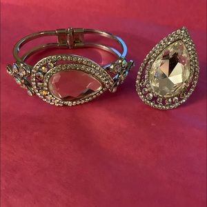 Fashion chunky bracelet/ ring (adjustable). One stone missing from bracelet